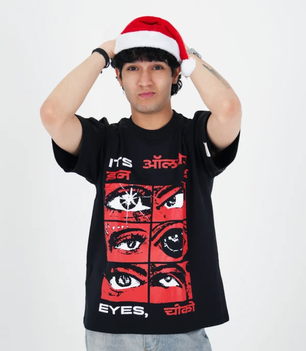 Black oversized t-shirt