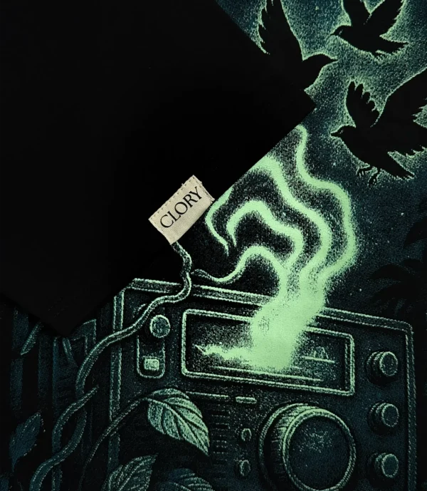 Black oversized t-shirt