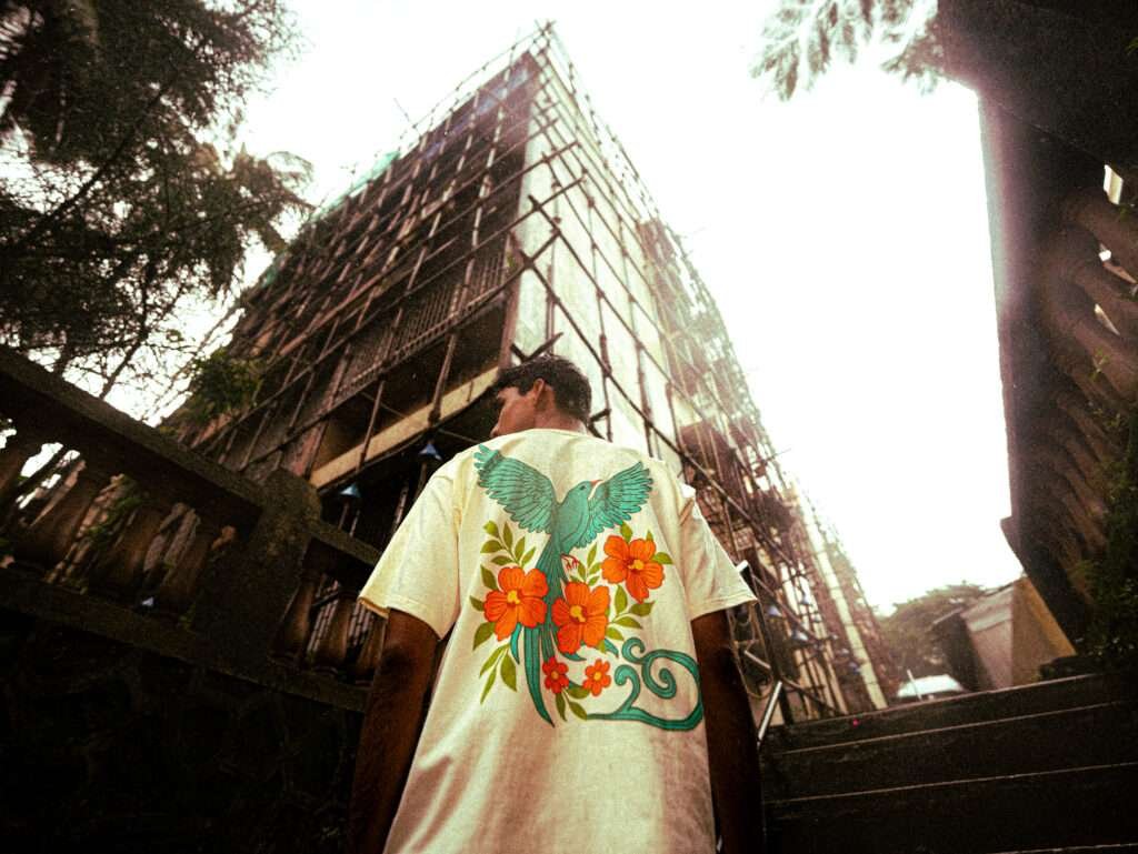 https://cloryco.lexicaldigital.com/product/wings-of-bloom-oversized-t-shirt/